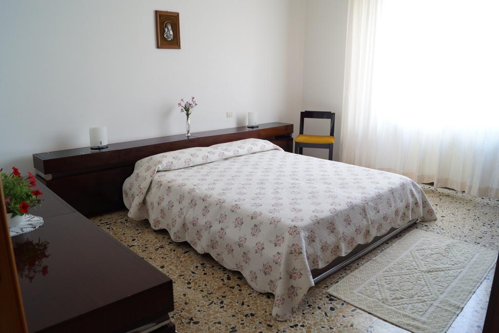 Bed and Breakfast Il Melograno Oristano Pokoj fotografie